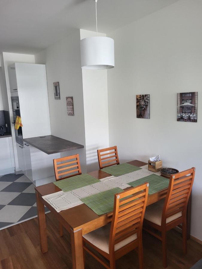 New Apartment In Karlin, Praha 8, Close To Center Ngoại thất bức ảnh