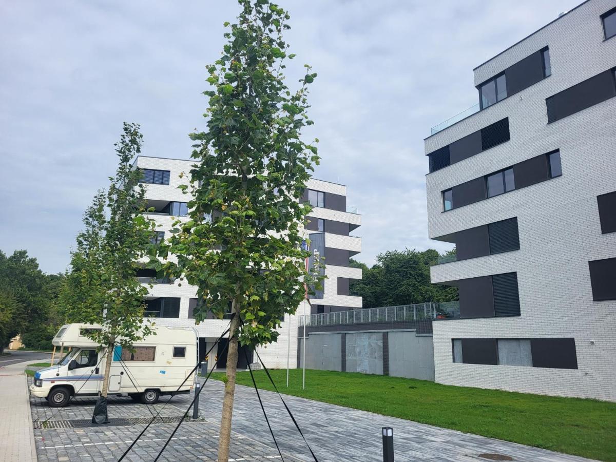 New Apartment In Karlin, Praha 8, Close To Center Ngoại thất bức ảnh