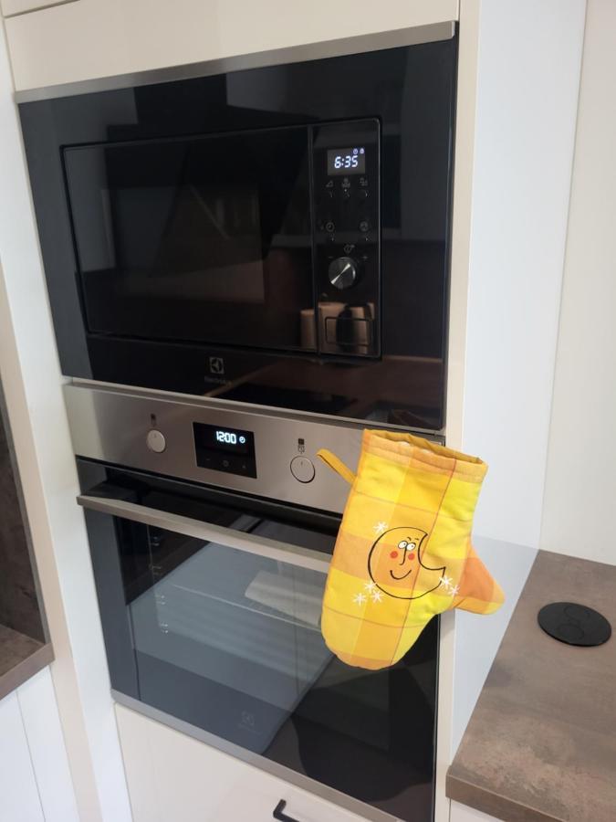 New Apartment In Karlin, Praha 8, Close To Center Ngoại thất bức ảnh